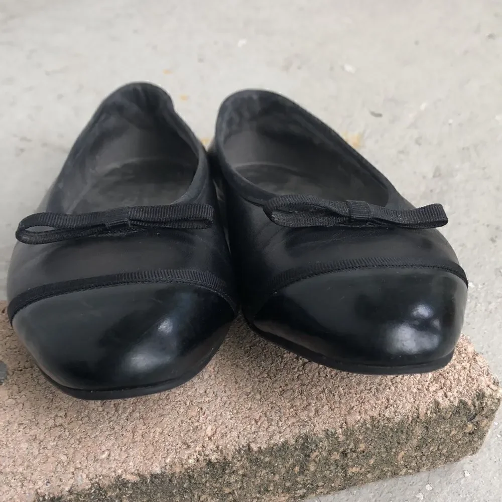 Stuart Weitzman flats